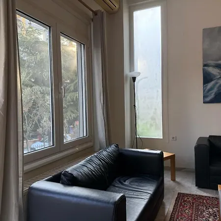 Asana By Agora Flats 테살로니키